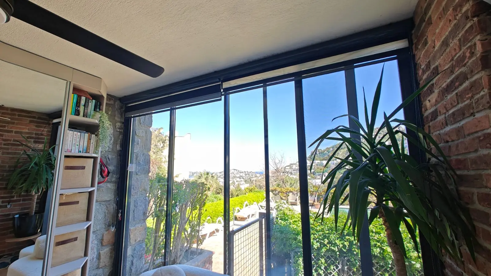 Enclosed terrace